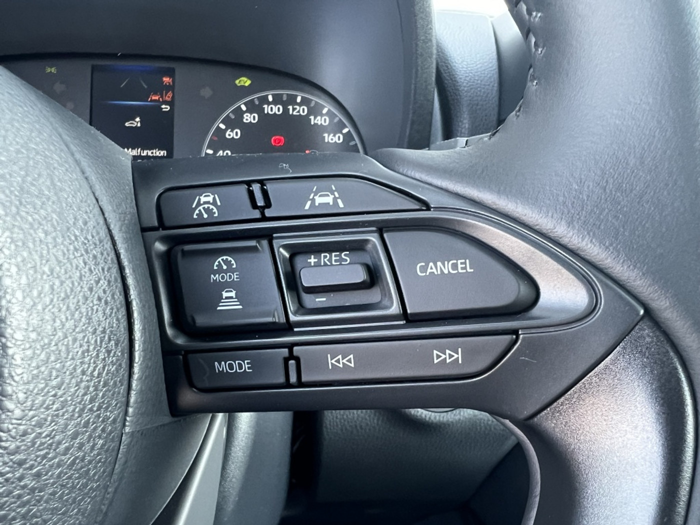 Foto van Mazda Mazda2 Hybrid