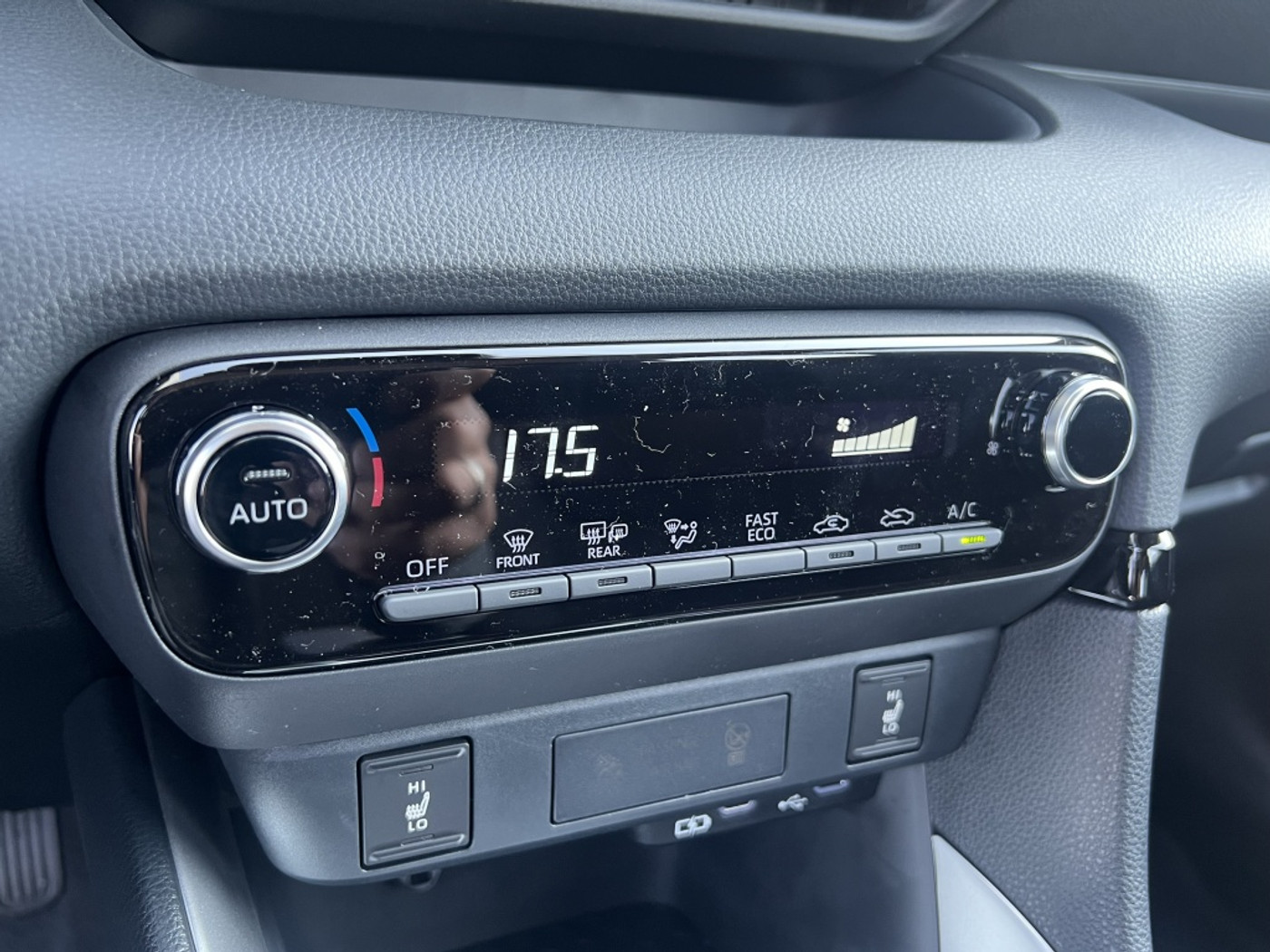 Foto van Mazda Mazda2 Hybrid