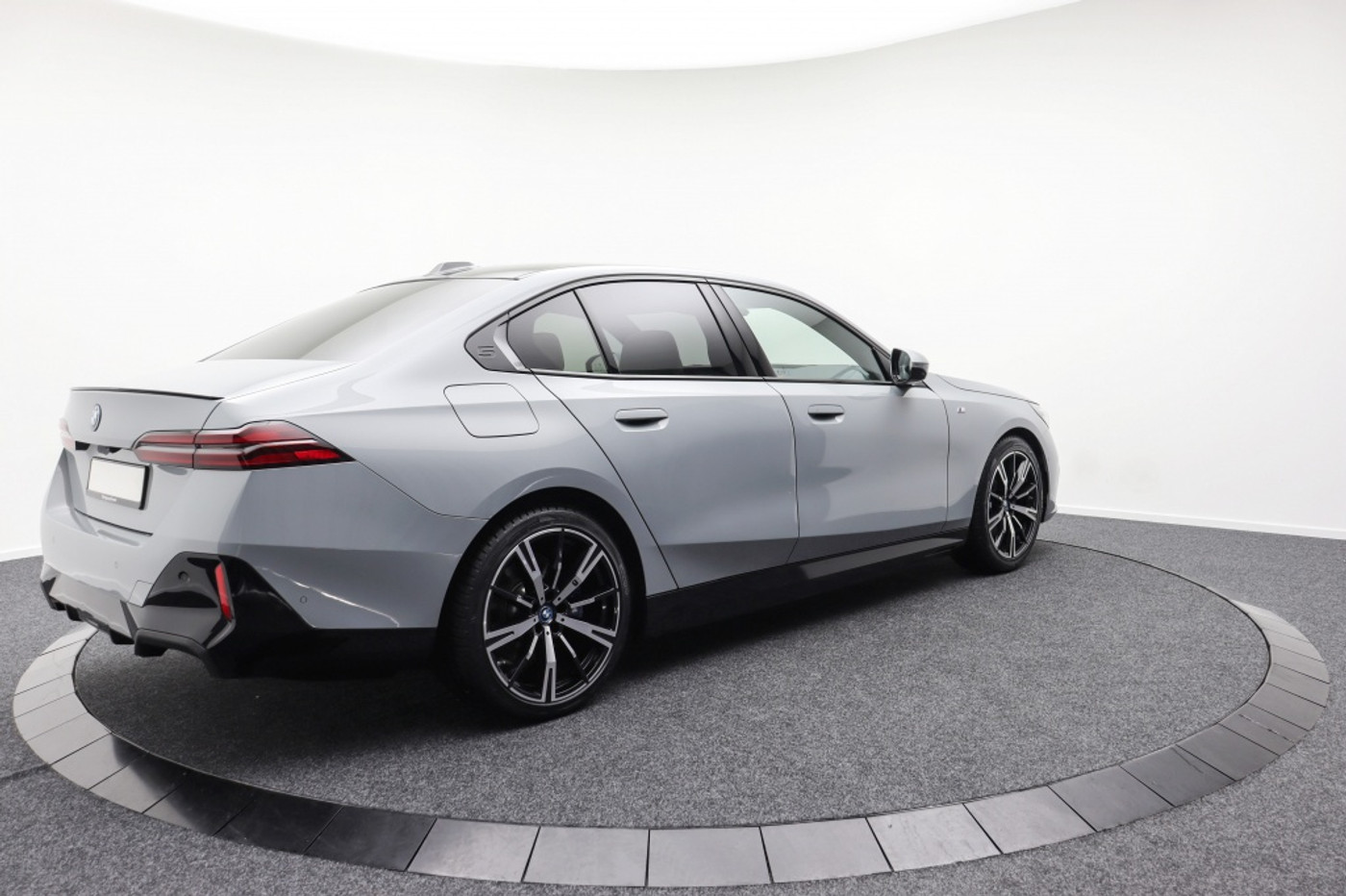 Foto van BMW I5 Edrive40