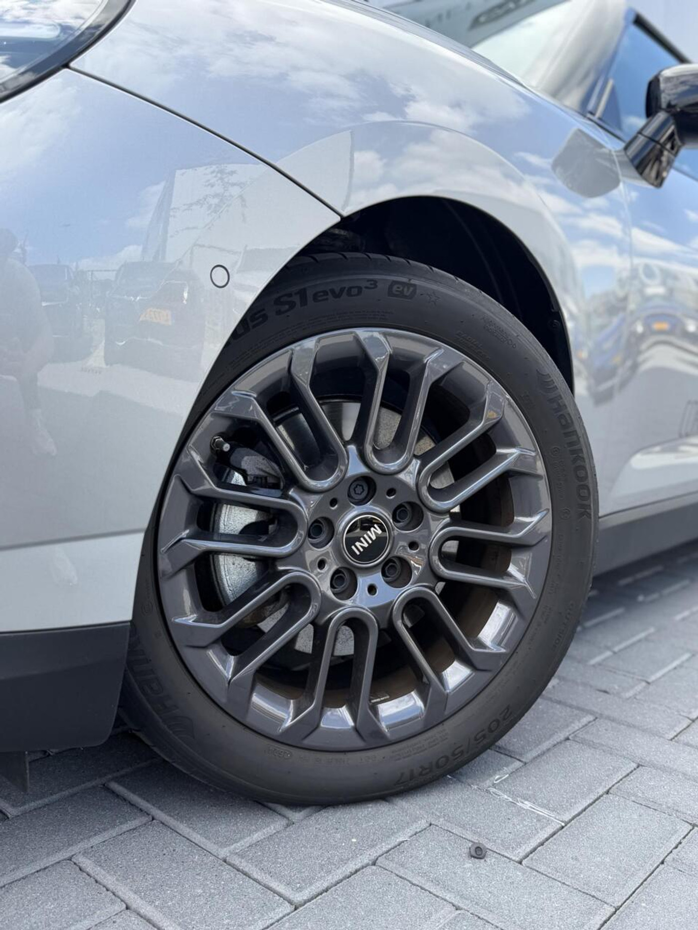 Foto van Mini Cooper E