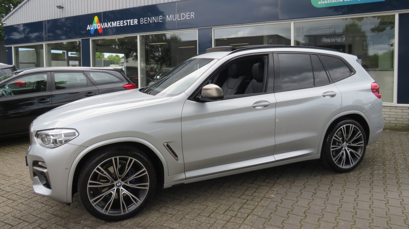 Foto van BMW X3 M40i