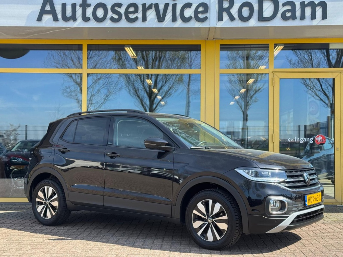 Volkswagen T-cross 1.0 TSI Move | AUTOMAAT 2023 - voorkant