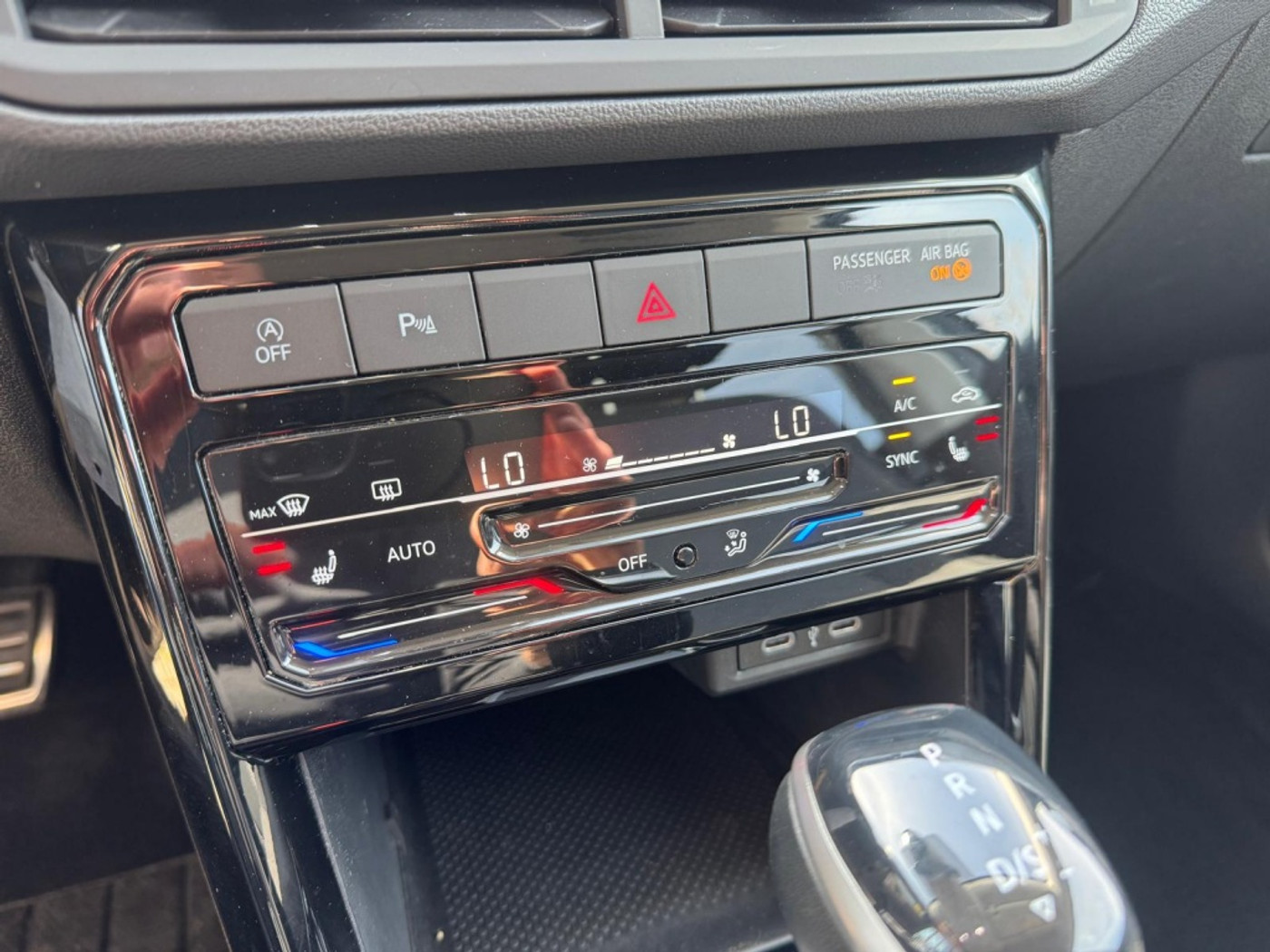 Foto van Volkswagen T-cross