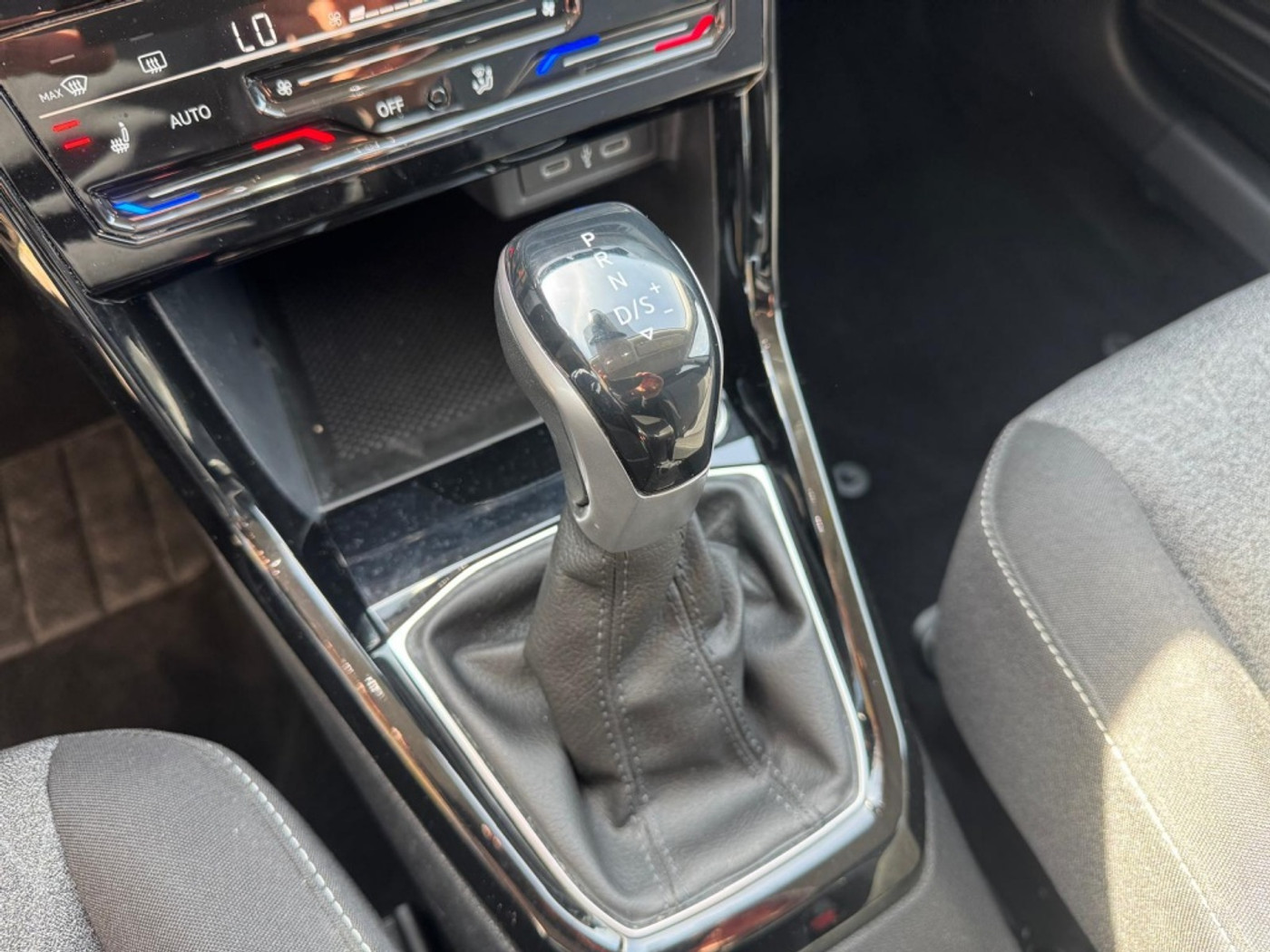 Foto van Volkswagen T-cross