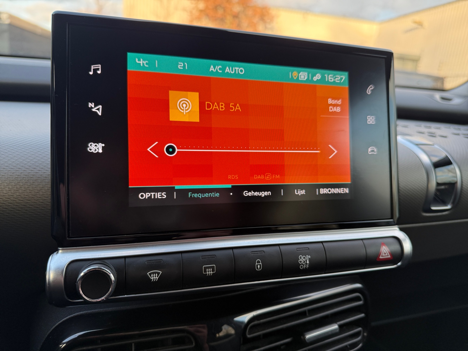 Foto van Citroen C4 Cactus