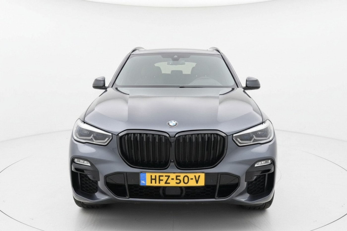 Foto van BMW X5 Xdrive45e