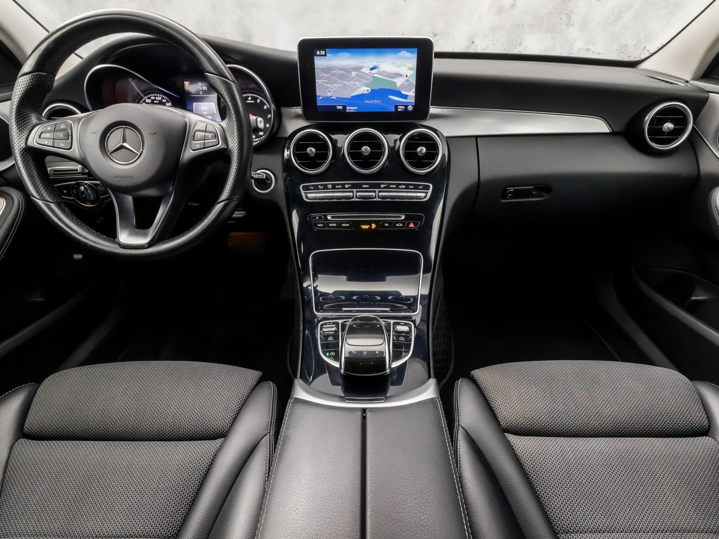 Foto van Mercedes-Benz C 200