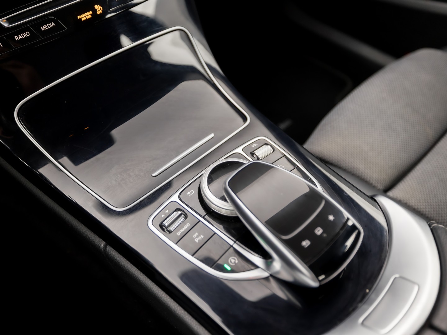 Foto van Mercedes-Benz C 200