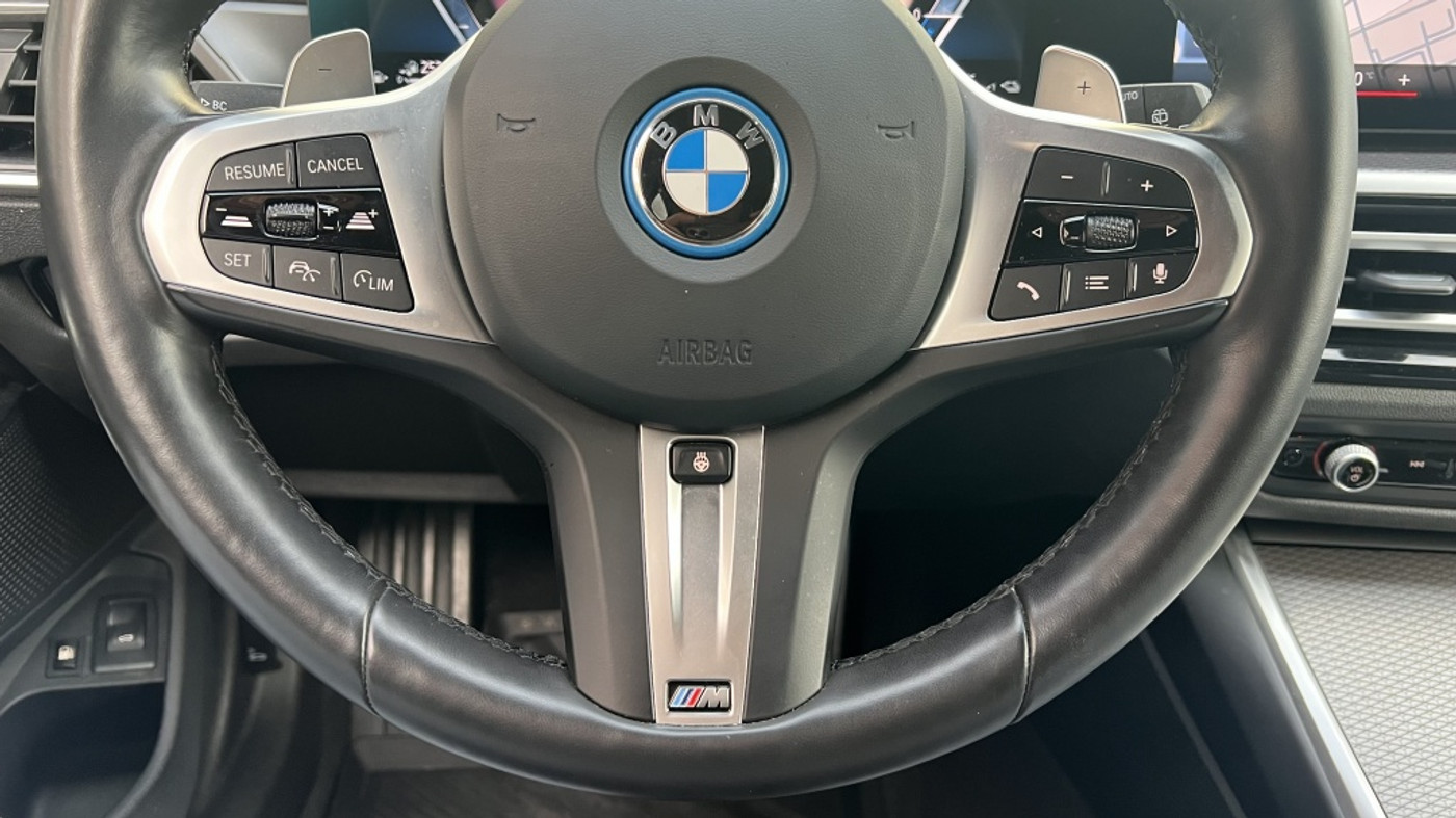 Foto van BMW 330e