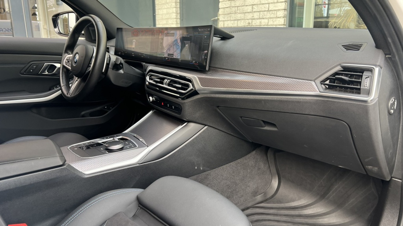 Foto van BMW 330e