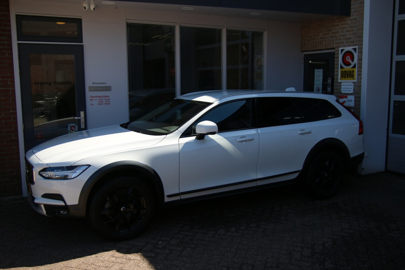Foto van Volvo V90 Cross Country