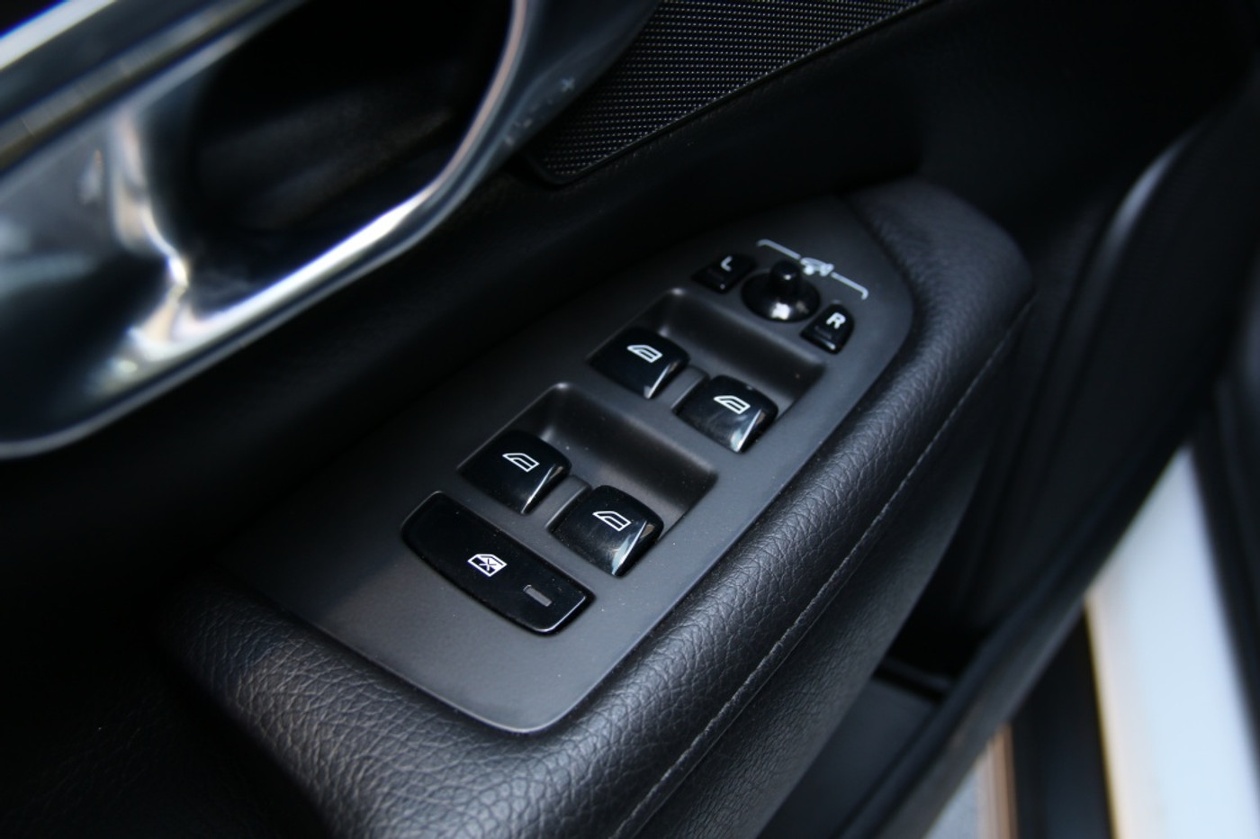 Foto van Volvo V90 Cross Country