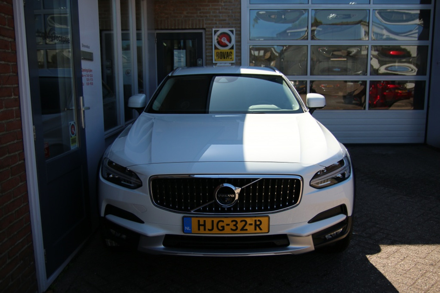 Foto van Volvo V90 Cross Country