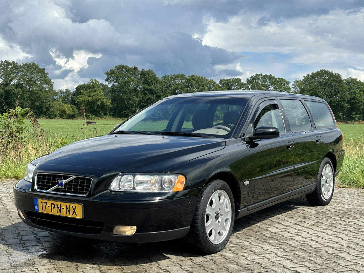 Volvo V70 2.4 Edition I 2005 - voorkant
