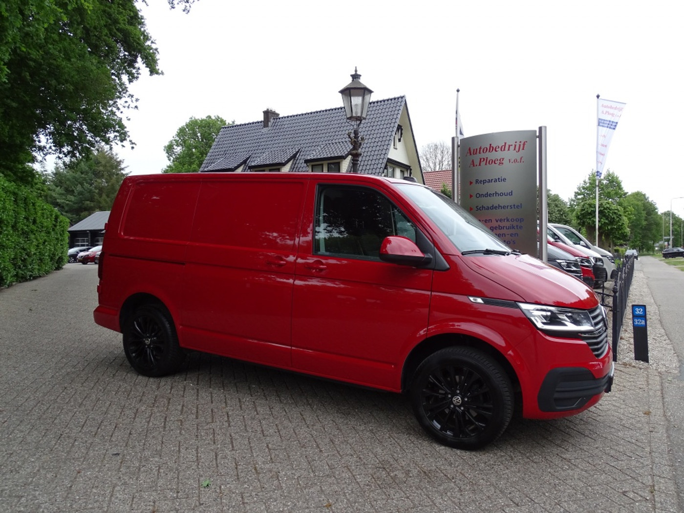 Volkswagen Transporter 2.0 TDI L1H1 Highl.150PK DUB ZIJDEUR LED Bpm VRIJ 1e eig 2020 - voorkant