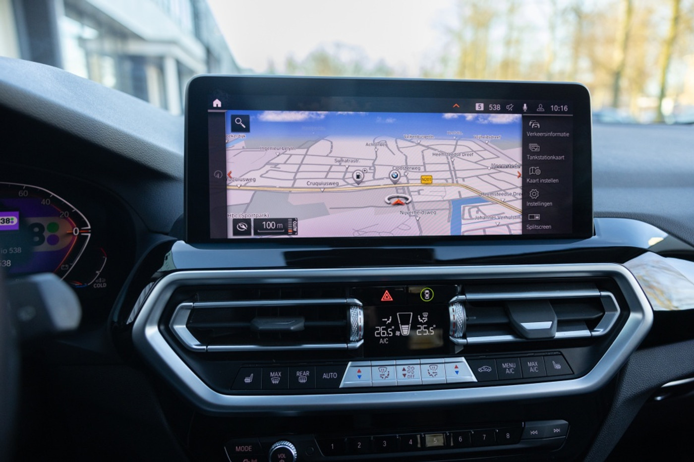 Foto van BMW X3 Xdrive20i