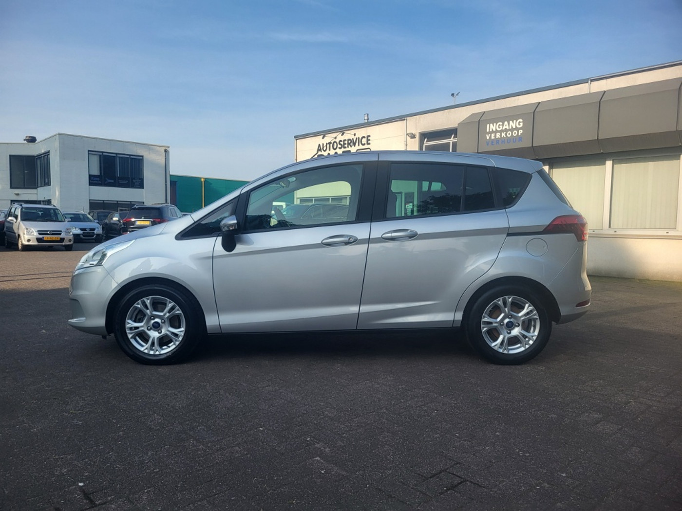 Foto van Ford B-max