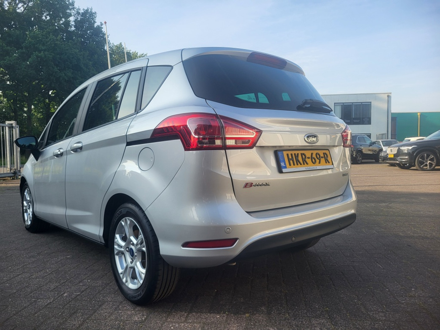 Foto van Ford B-max