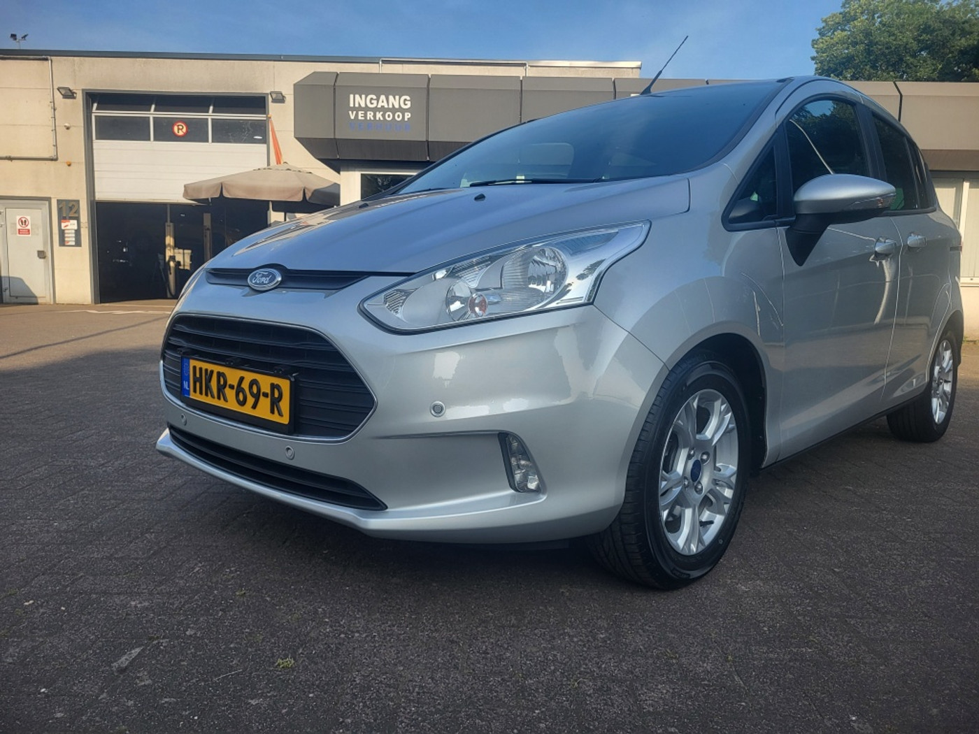 Foto van Ford B-max