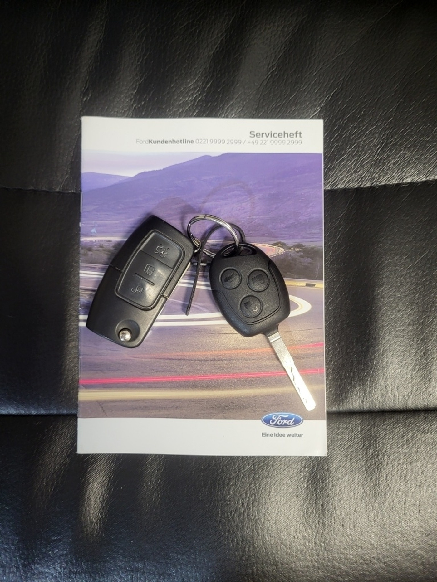 Foto van Ford B-max
