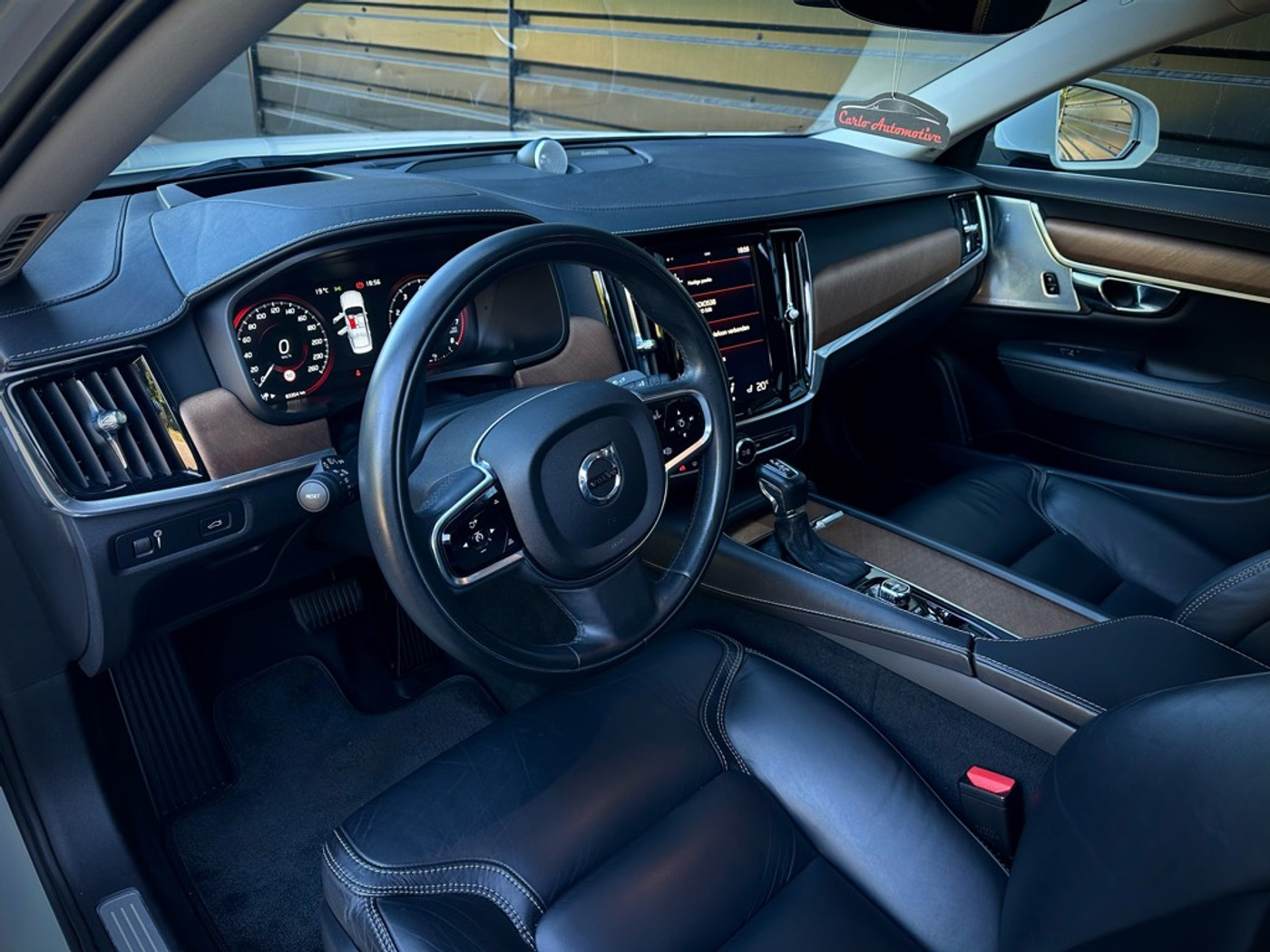 Foto van Volvo S90
