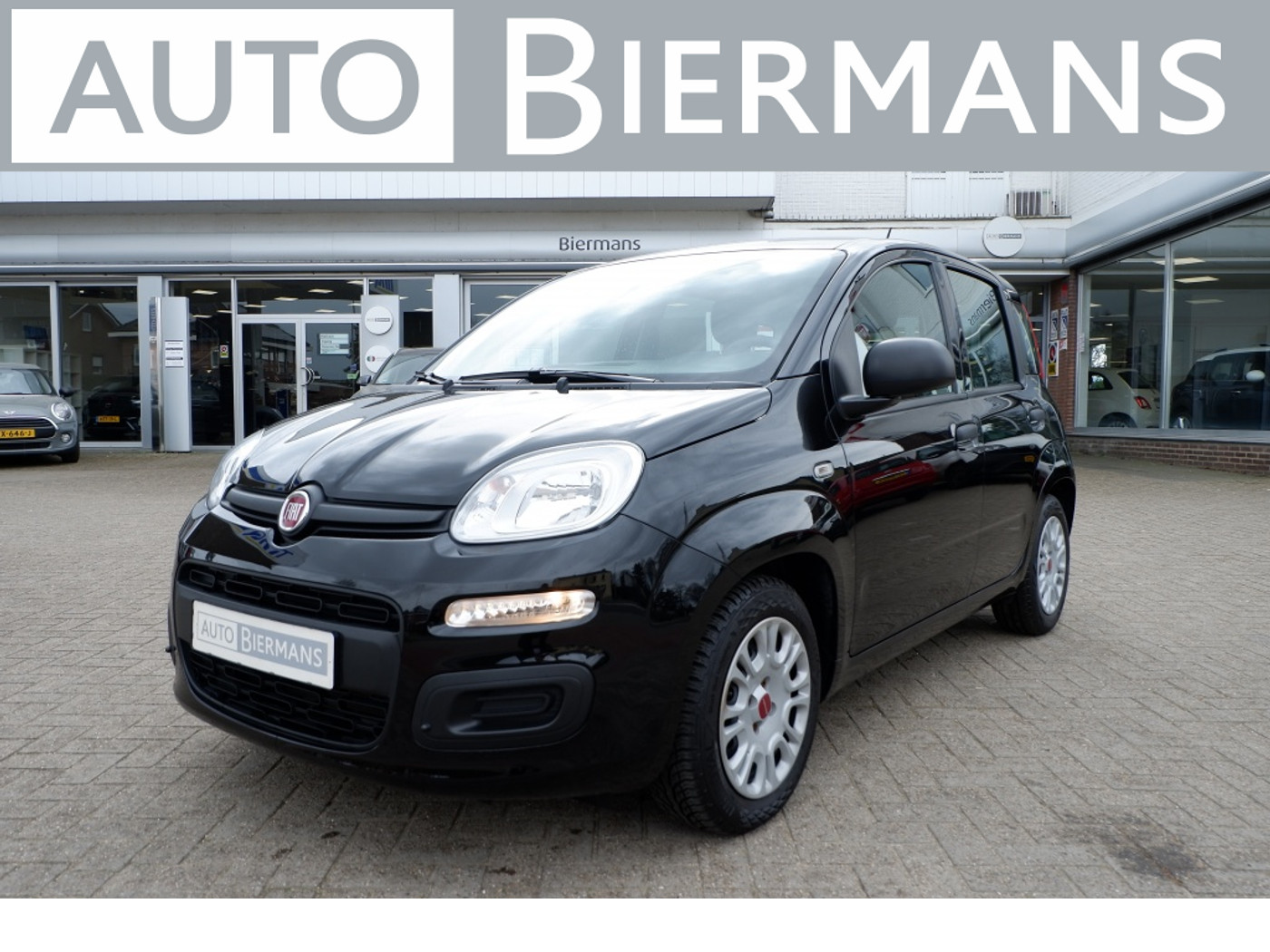 Fiat Panda 1.0 Hybr. City Rijklaarprijs incl. 12MND Bovag garantie 2021 - voorkant