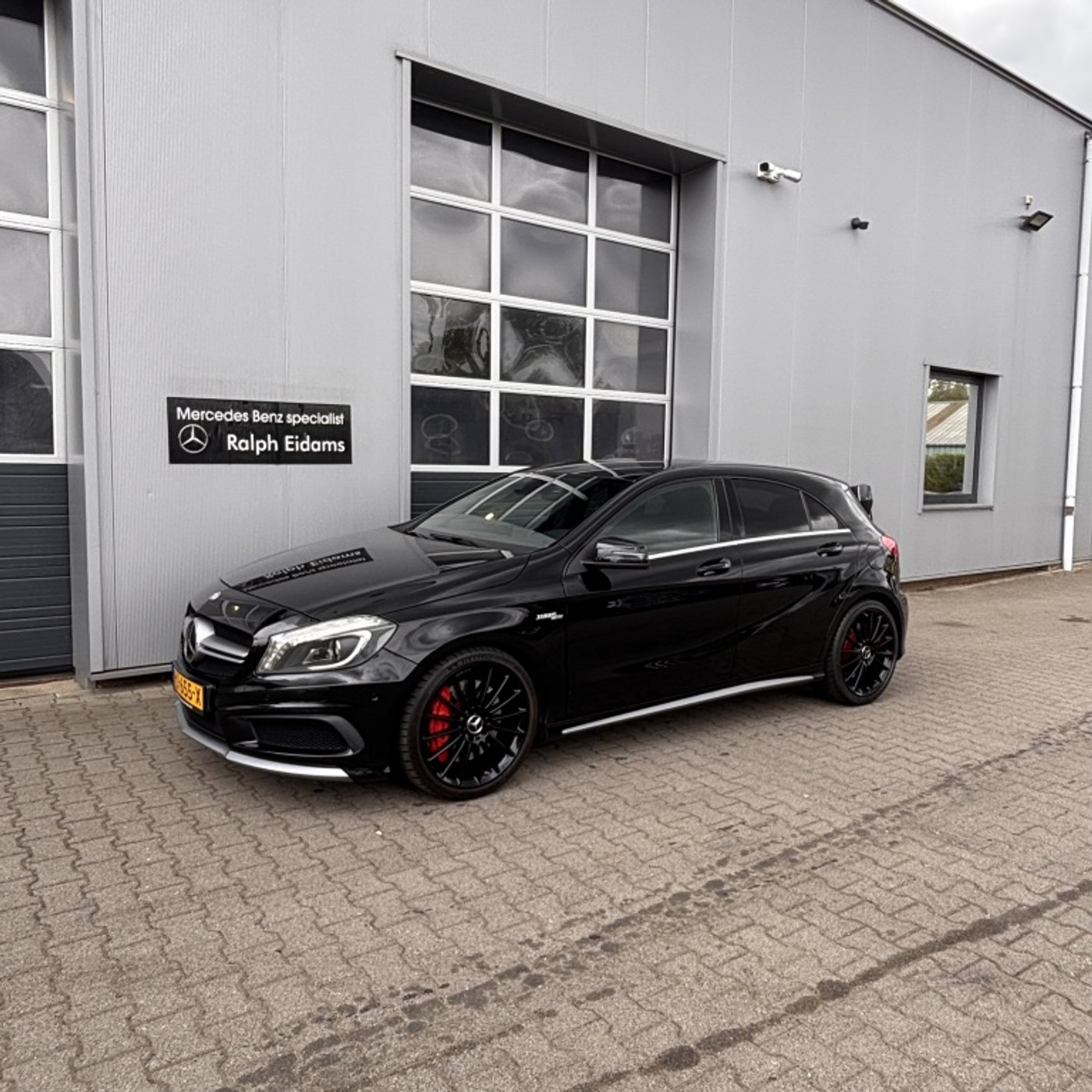 Mercedes-Benz A 45 AMG 4Matic AMG 45 4MATIC Ed. 1 2013 - voorkant