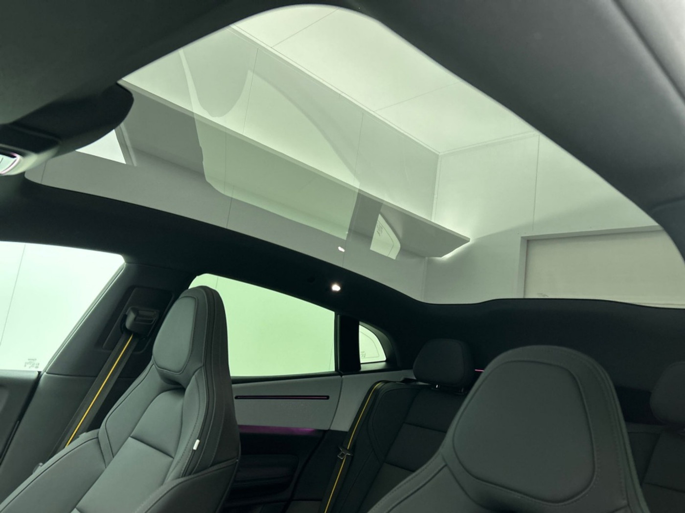Foto van Polestar Polestar 4