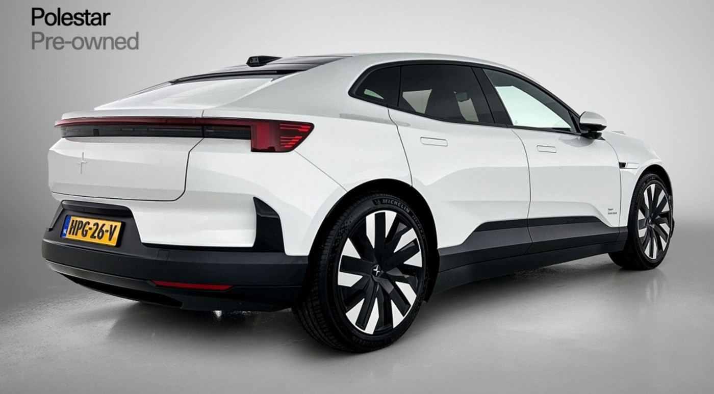 Foto van Polestar Polestar 4