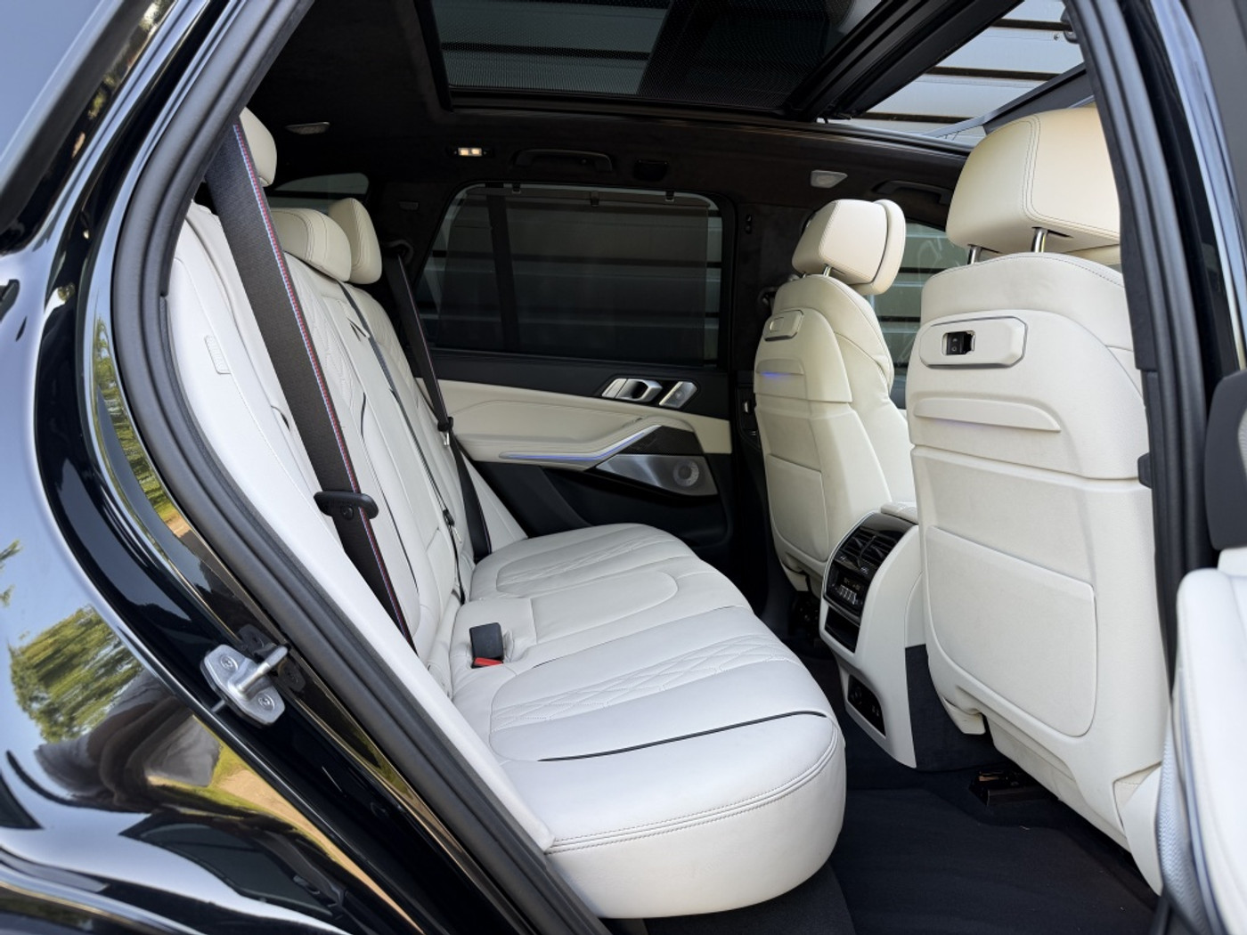 Foto van BMW X5 M60i xDrive