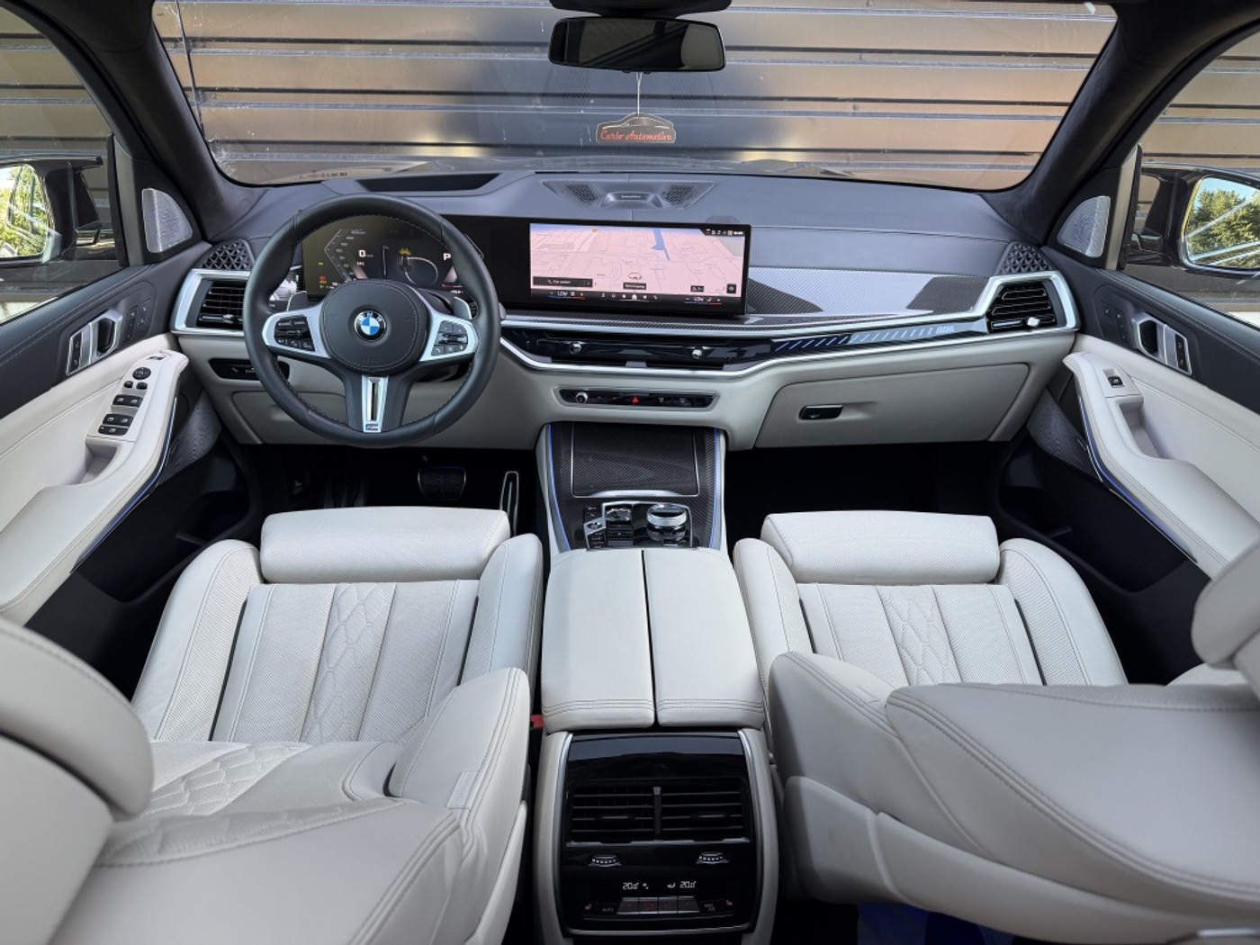 Foto van BMW X5 M60i xDrive