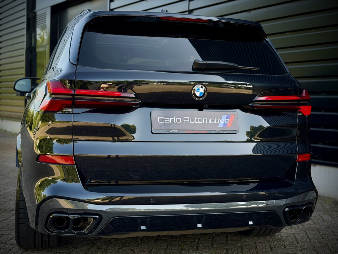 Foto van BMW X5 M60i xDrive