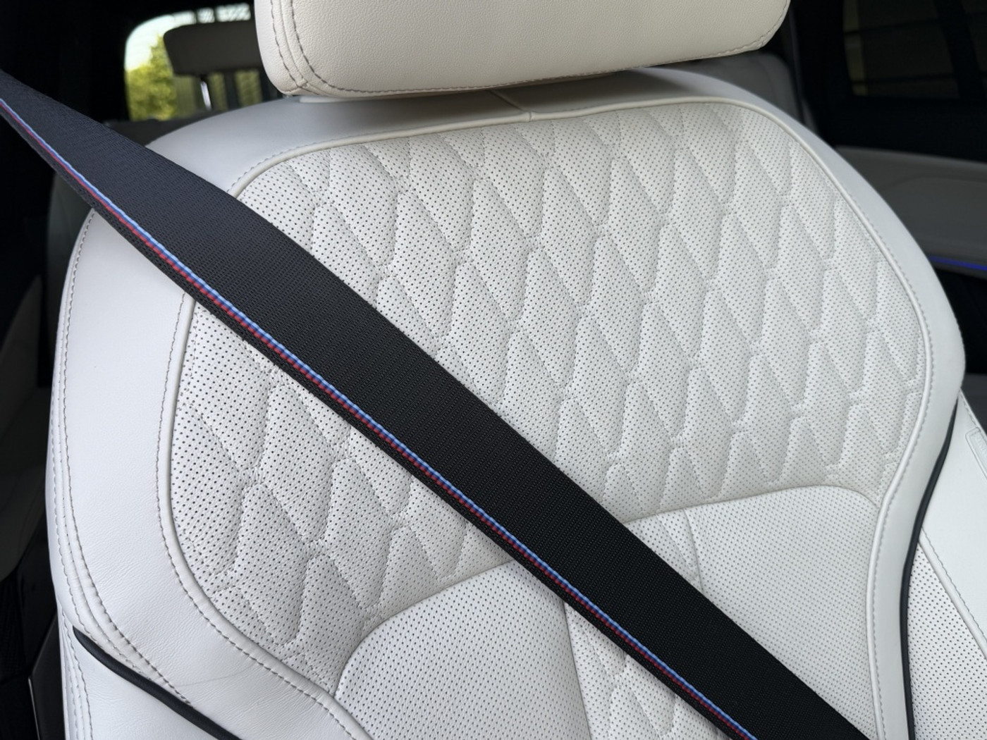 Foto van BMW X5 M60i xDrive