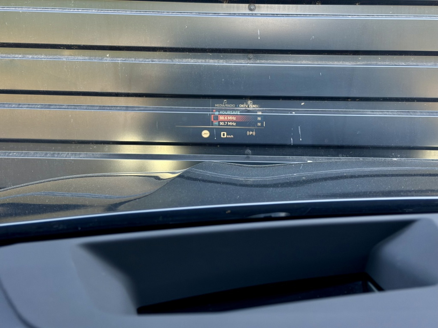 Foto van BMW X5 M60i xDrive