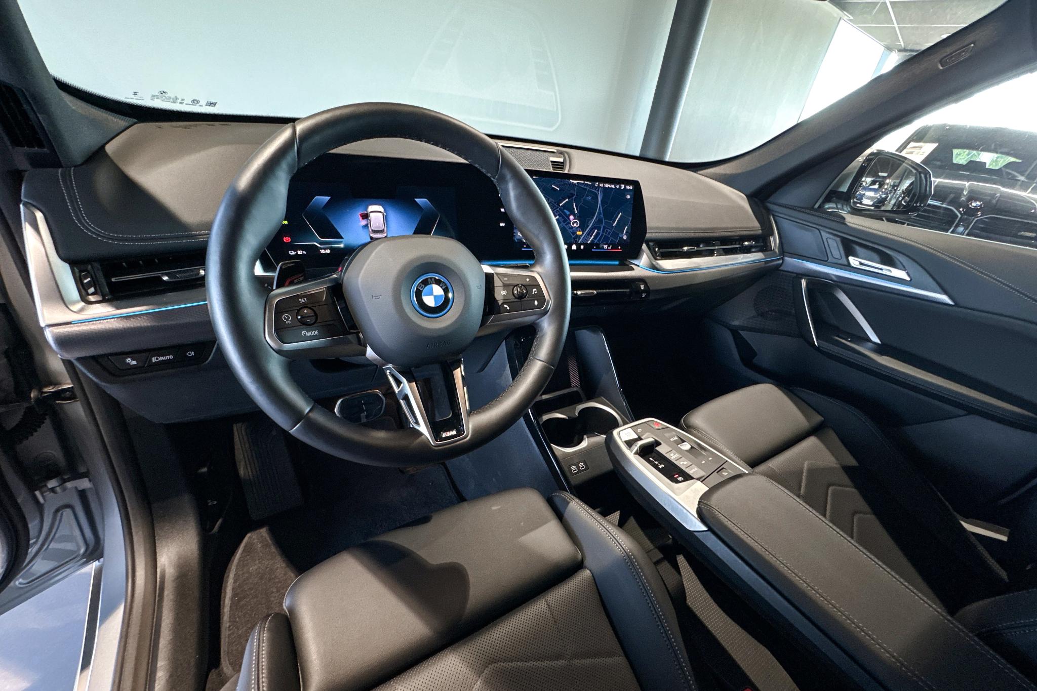 Foto van BMW Ix1 Edrive20