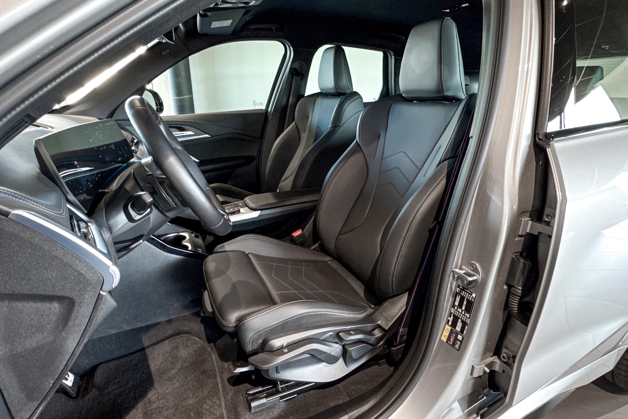 Foto van BMW Ix1 Edrive20