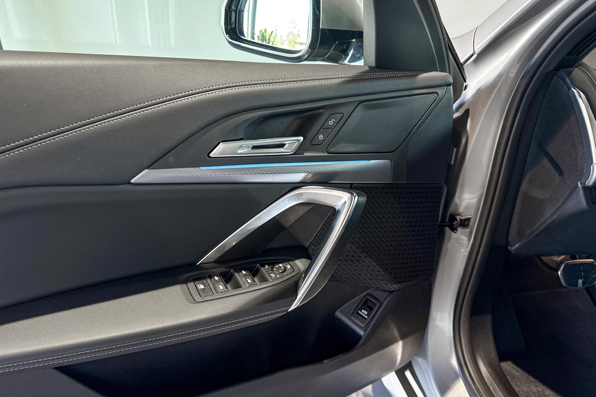 Foto van BMW Ix1 Edrive20