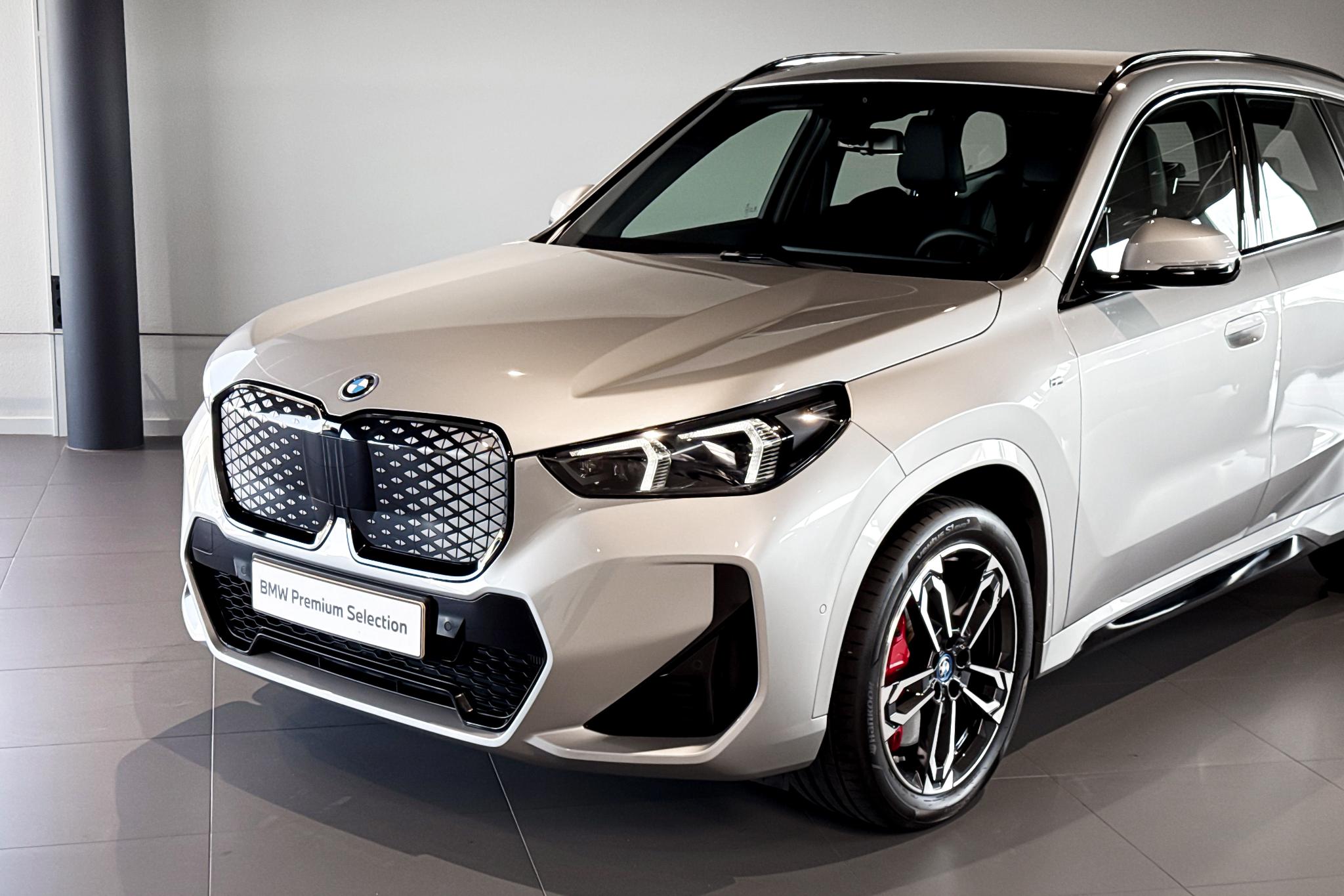 Foto van BMW Ix1 Edrive20