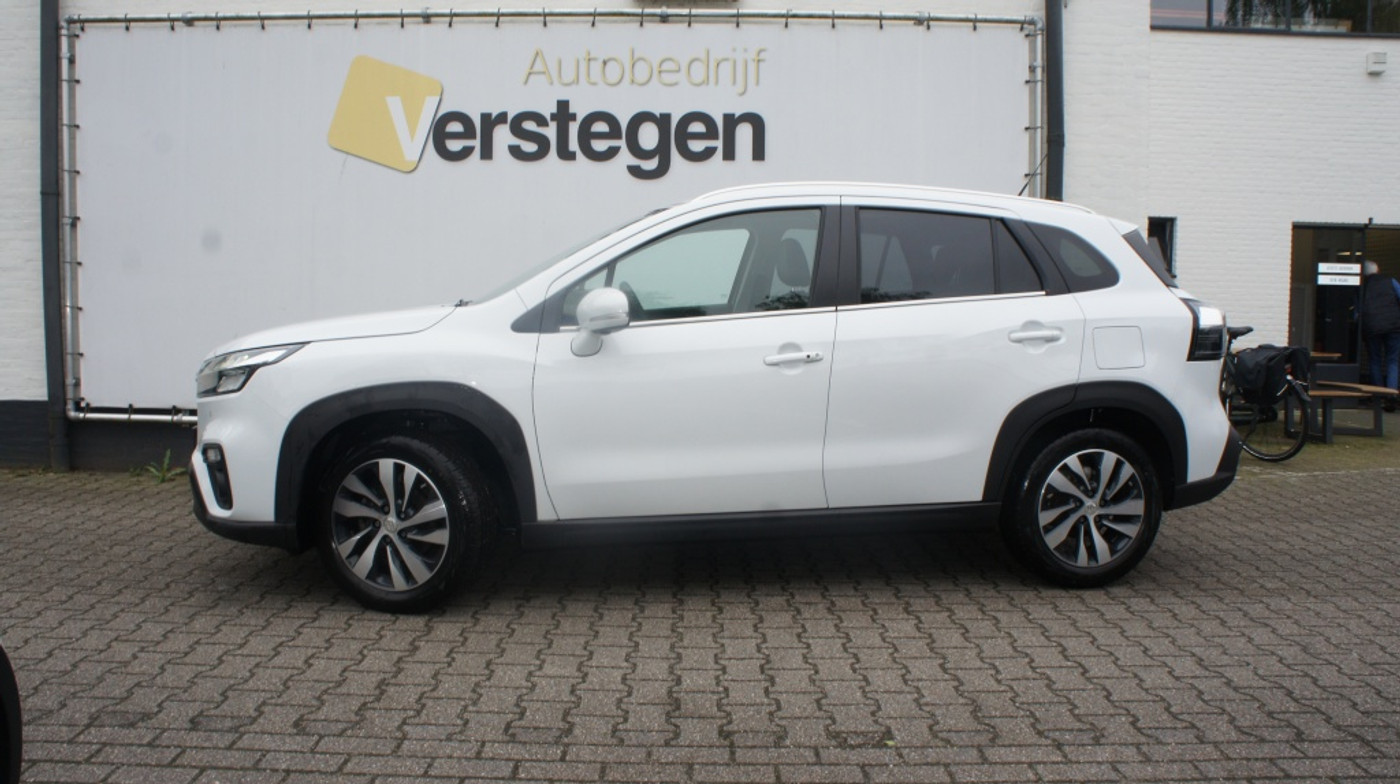 Suzuki S-cross 1.4 B.jet Style SH 2024 - voorkant