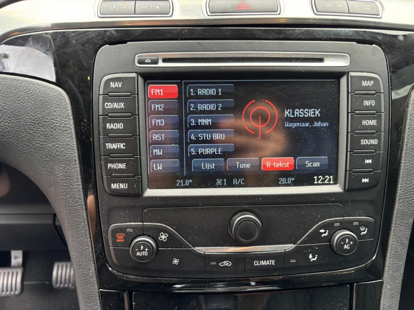 Foto van Ford S-max