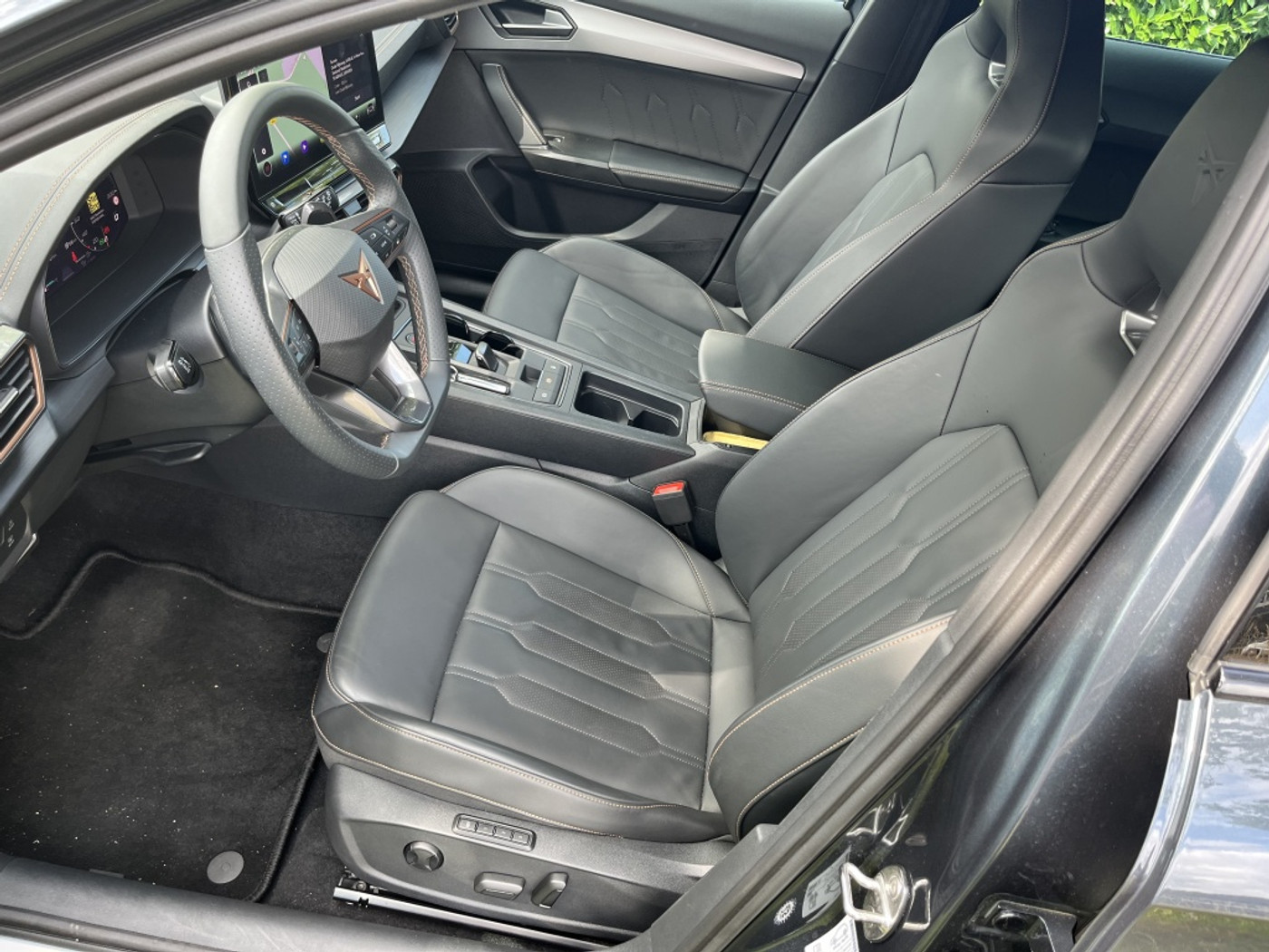 Foto van Cupra Formentor VZ E-hybrid