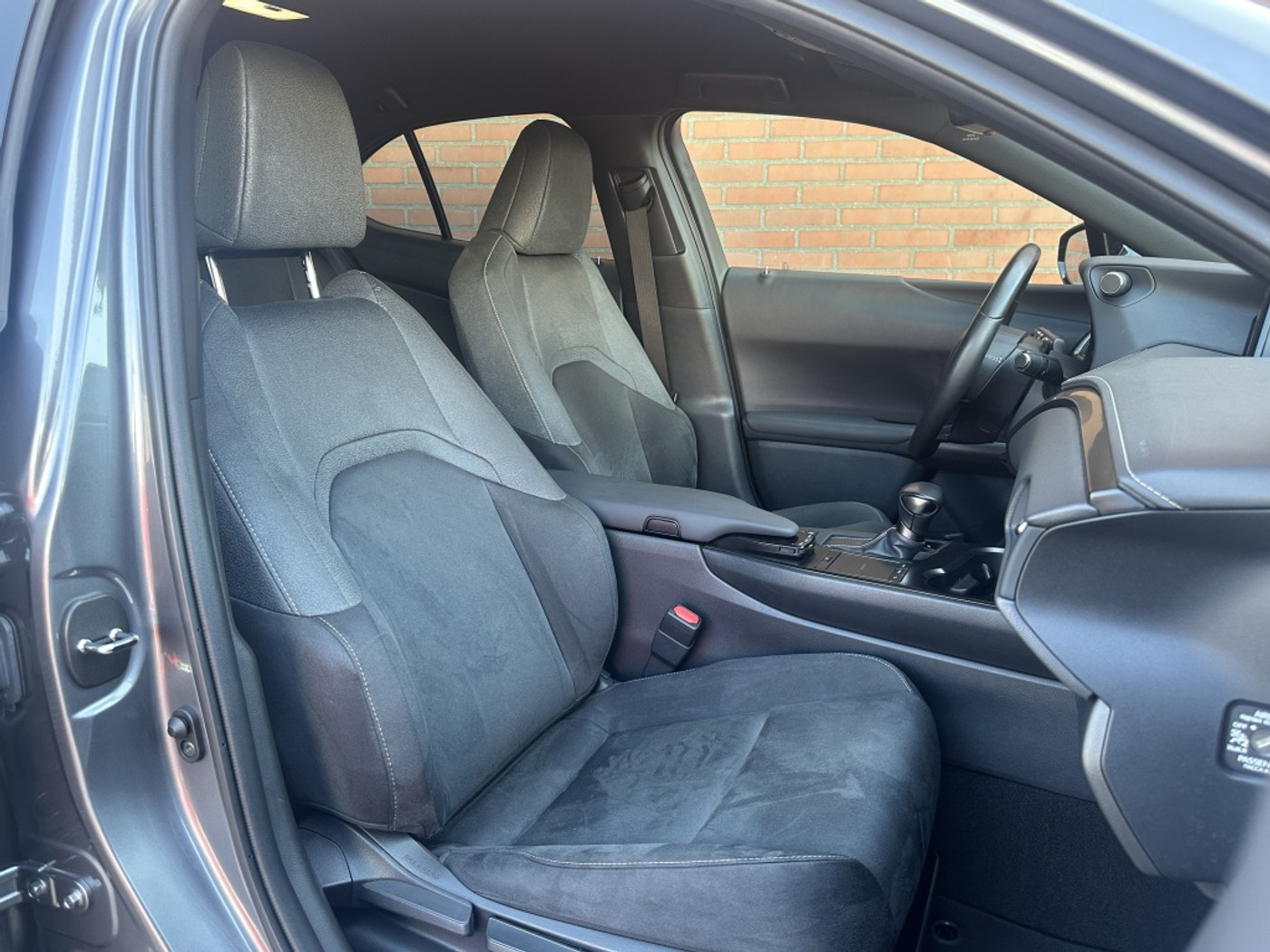 Foto van Lexus Lexus Ux250h