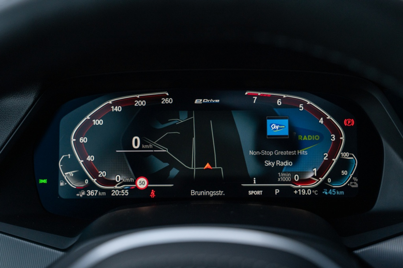 Foto van BMW X5 Xdrive45e