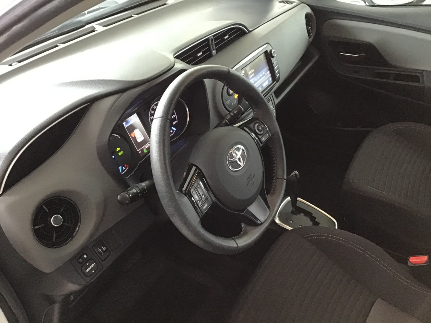 Foto van Toyota Toyota Yaris Hybrid