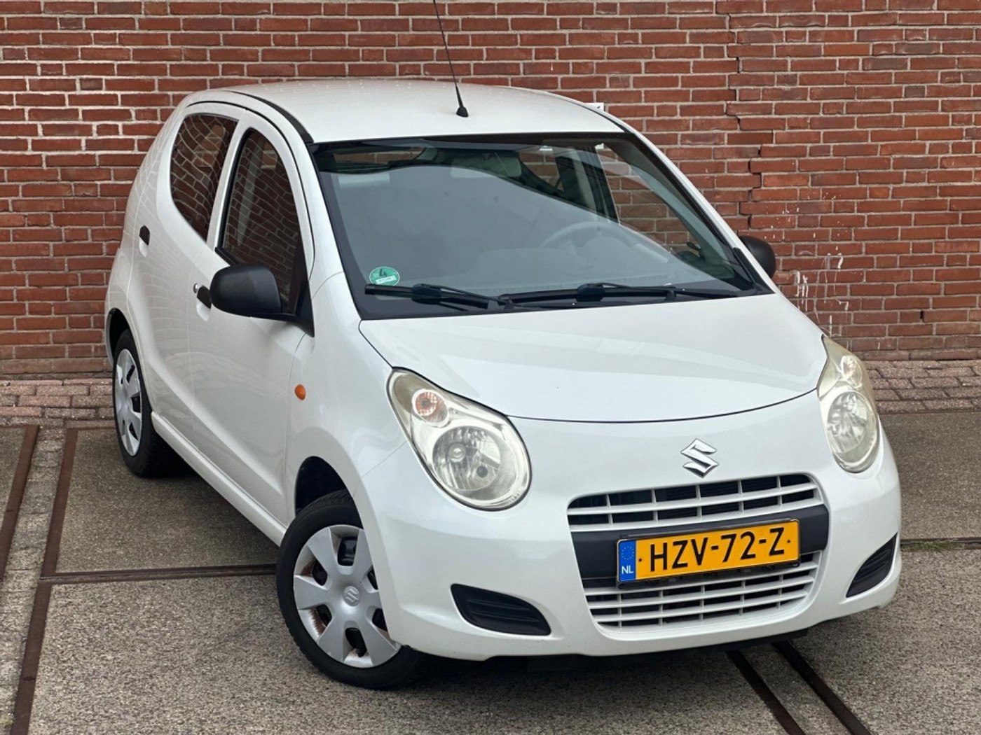 Foto van Suzuki Alto