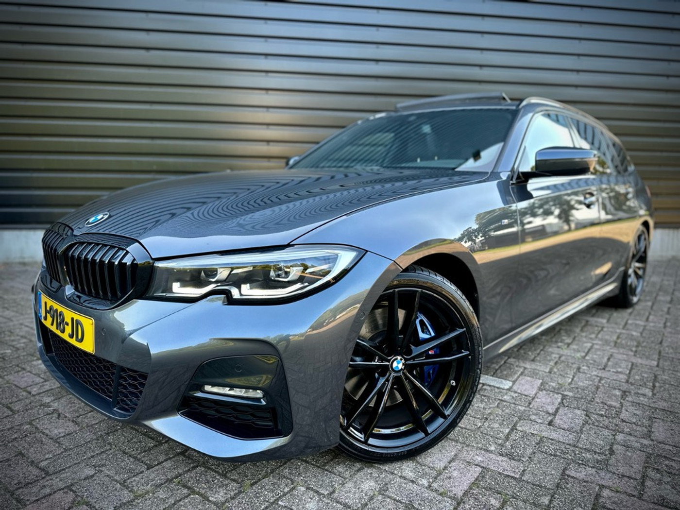 Foto van BMW 320i