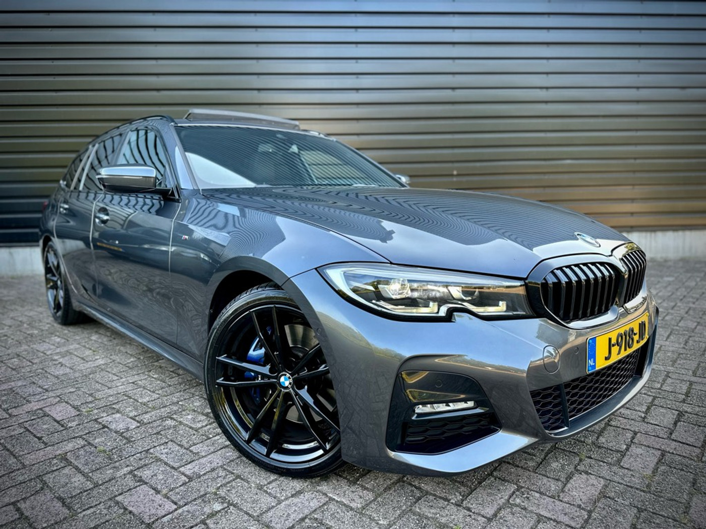 Foto van BMW 320i