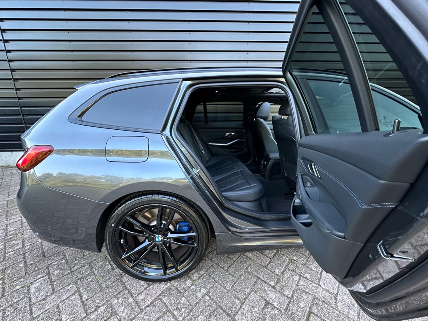 Foto van BMW 320i