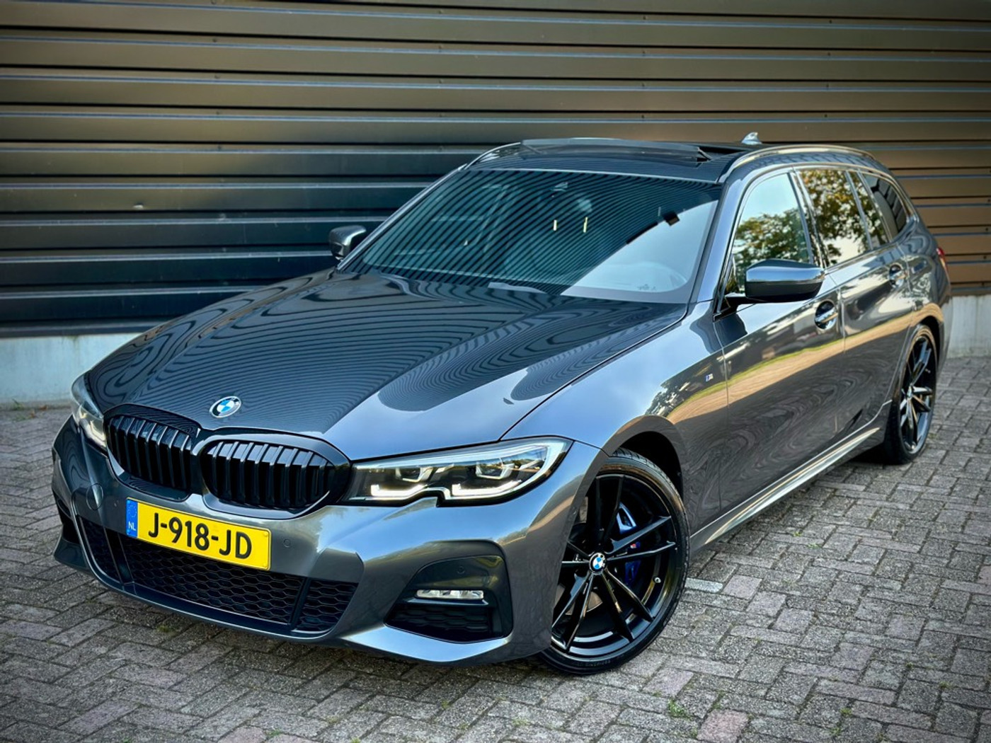 Foto van BMW 320i