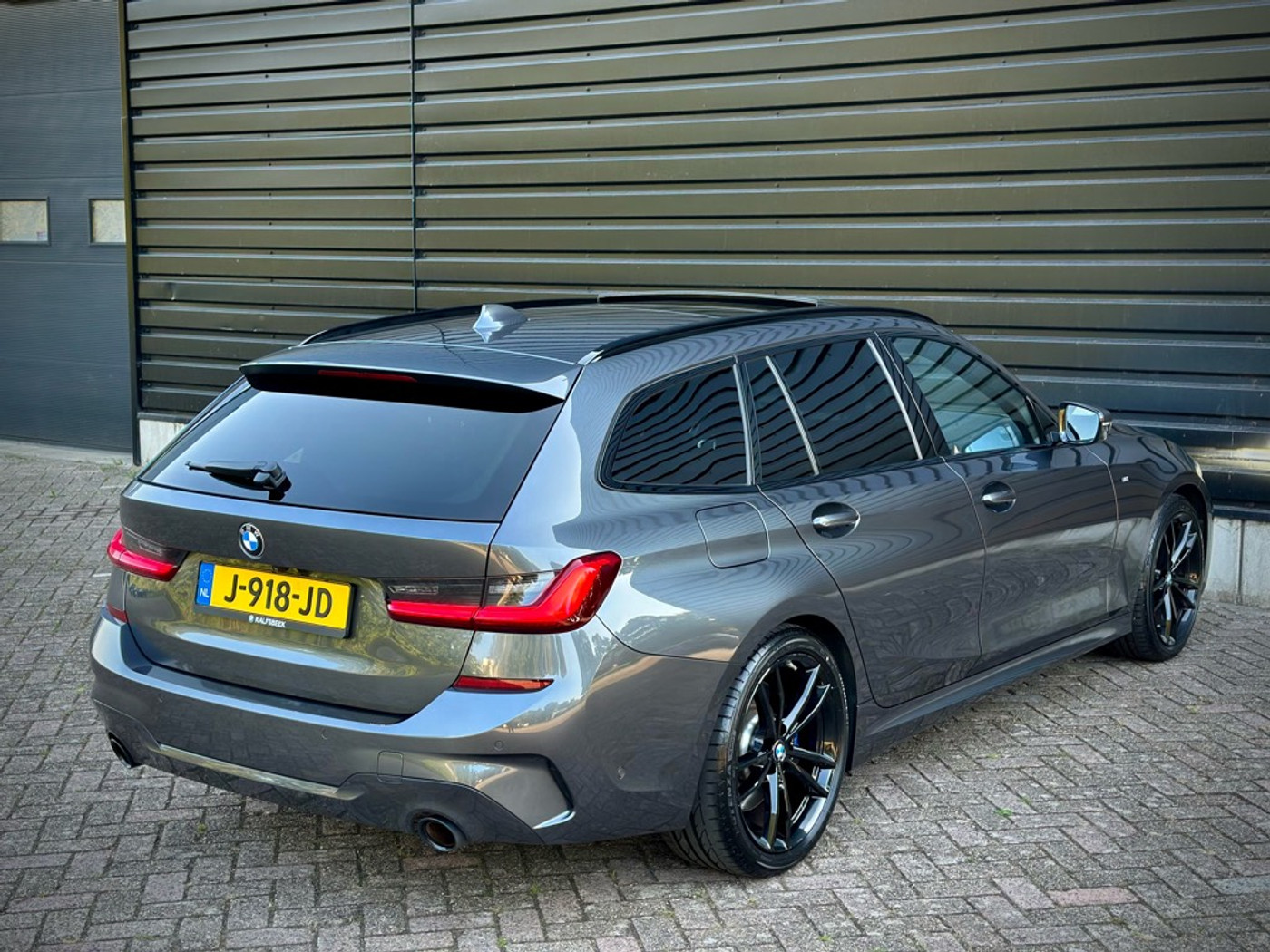 Foto van BMW 320i